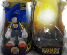 Comic Con Fuzzy Sonic Box comparison