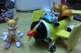 Dubble Tails Figures