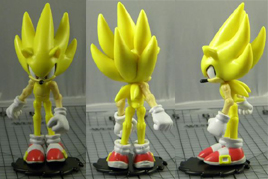 Jazwares 3 inch Super Sonic figure turnaround