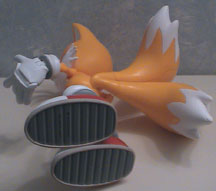 Super Poser Tails Figure under