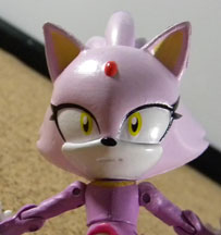 Jazwares 3 inch Blaze figure face