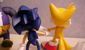 ReSaurus Sonic Back