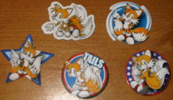 Tomy Sonic gacha magnets - Tails