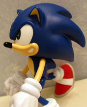 Toy Island Megabot Sonic side